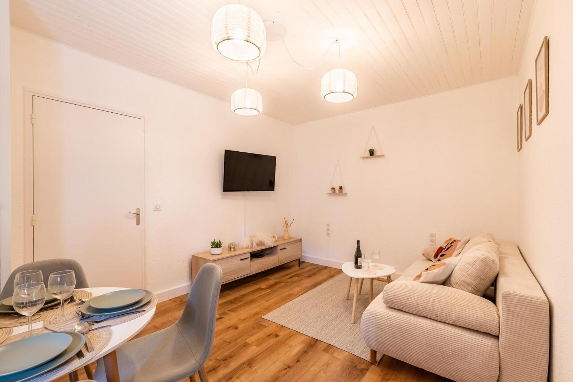 Апартаменти T2 Climatise Proche De Montpellier Avec Parking Public ! Сен-Жорж-д'Орк Екстер'єр фото